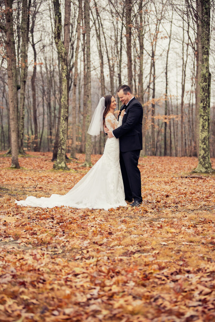 outdoor wedding photographer in charleston west virginia