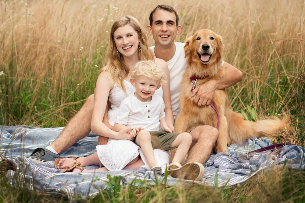 Emily Shafer Photography_Families_WV Fields (17 of 24).jpg